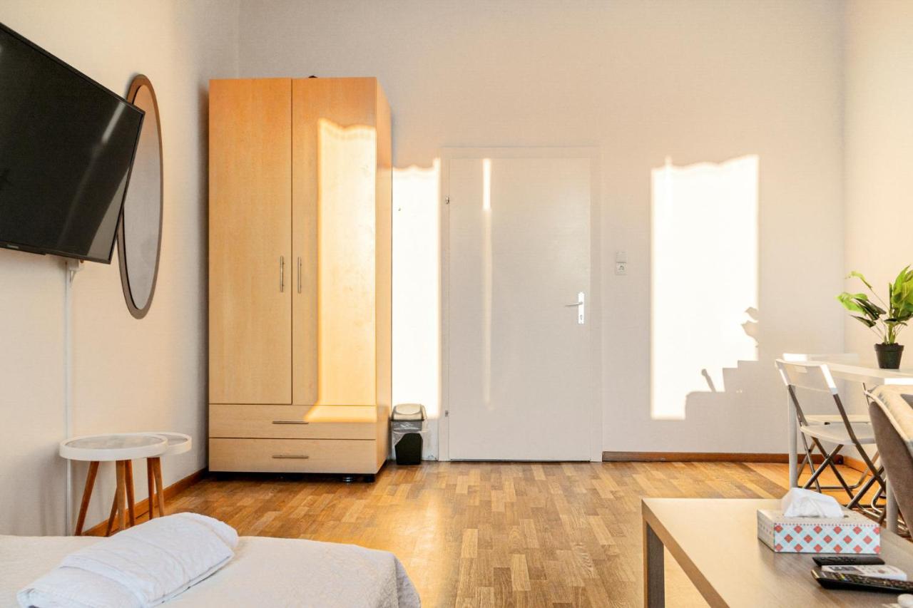 Joyful 2Br Shared Apt Near Millenium Tower & Danube River Vienna Exterior photo
